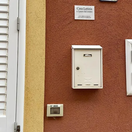 Casa Letizia A 2 Passi Dal Centro Semesterbostad *