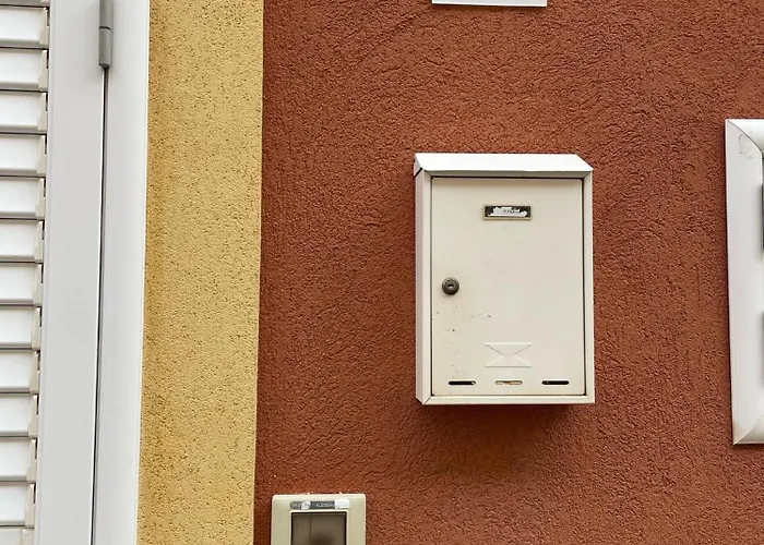 Casa Letizia A 2 Passi Dal Centro Semesterbostad *